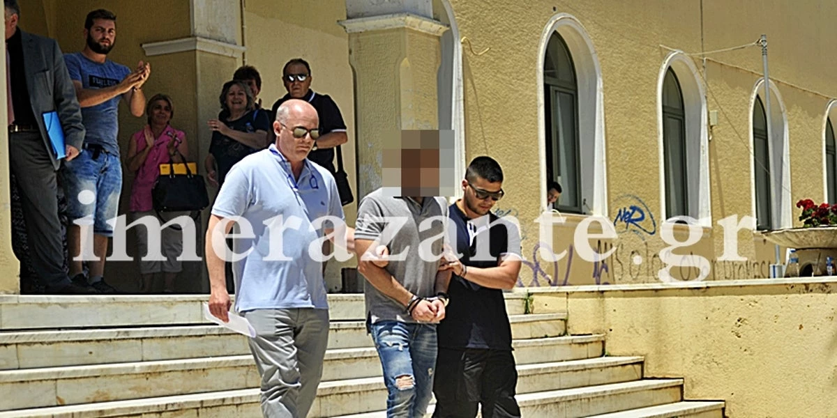 «Κλονίστηκα όταν η 9χρονη αδερφή μου παραπονέθηκε για πόνους στα γεννητικά της όργανα»: Σοκάρει η απολογία του 26χρονου πατροκτόνου (βίντεο)